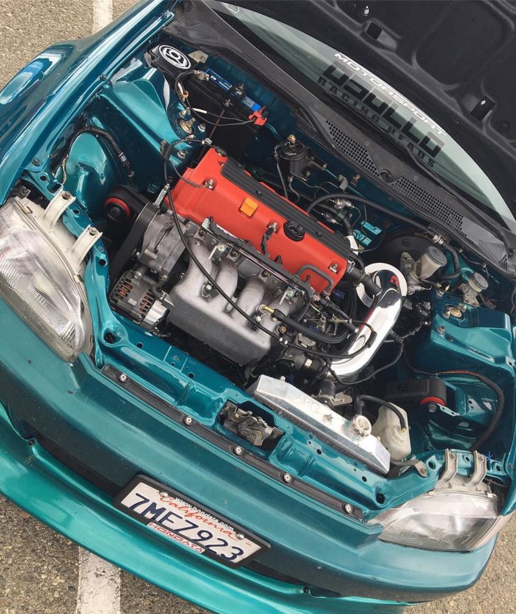 Get Your Edge with the Innovative K20 Manual Conversion Mount Kit for 92 - 95 Civic & 94 - 01 Integra!