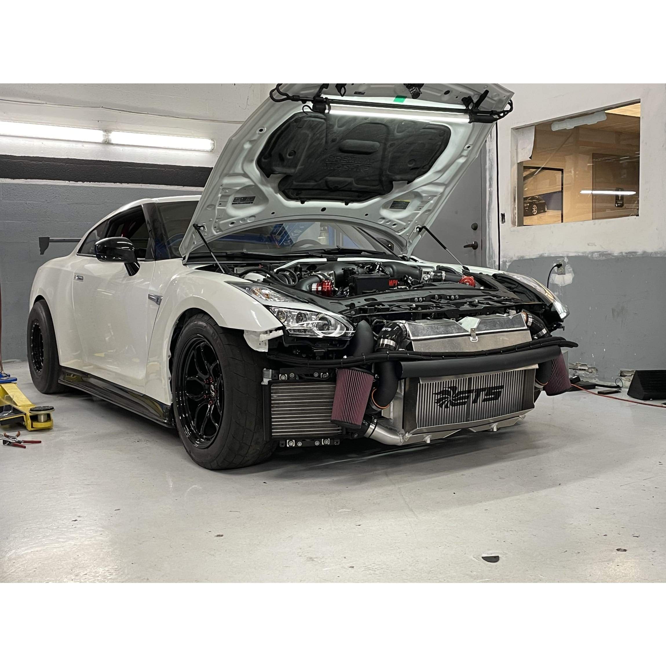 ETS GT-R 'The Fridge' Intercooler Upgrade Kit - Revolutionize Your Ride!