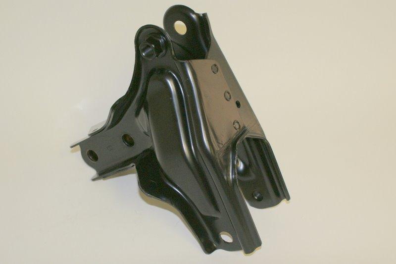 Get Your 96 - 00 Civic with B - series Swap Running Smoothly with Hasport Rear Engine Bracket